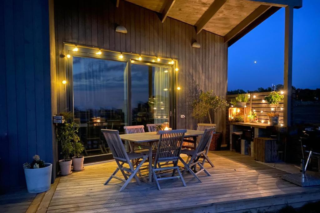 Superfint Boende Med Havsutsikt, Tofta Strand Visby Exterior photo